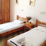 Armonia Konukevi