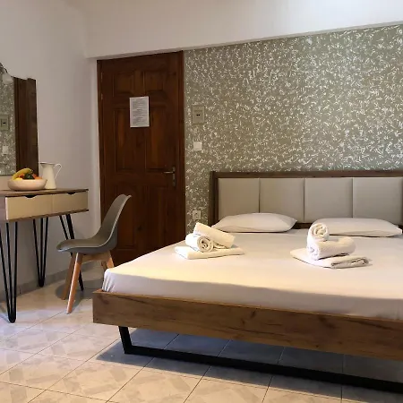 Armonia 3* Skiathos by