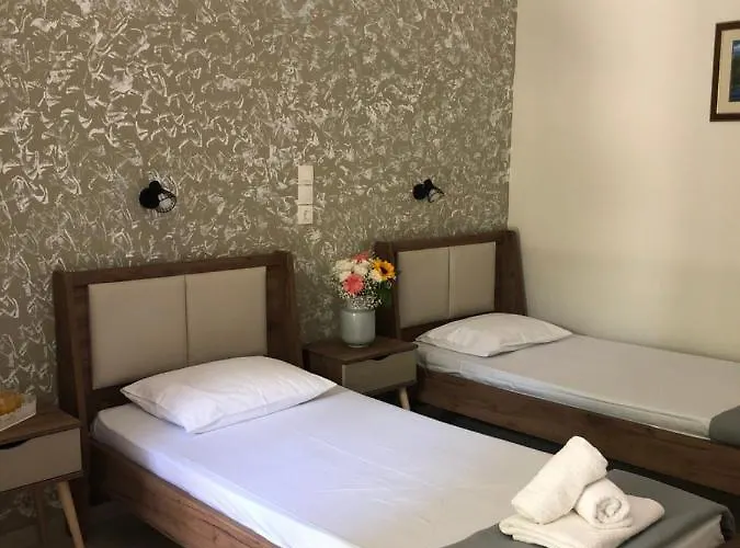 Armonia 3* Skiathos Town